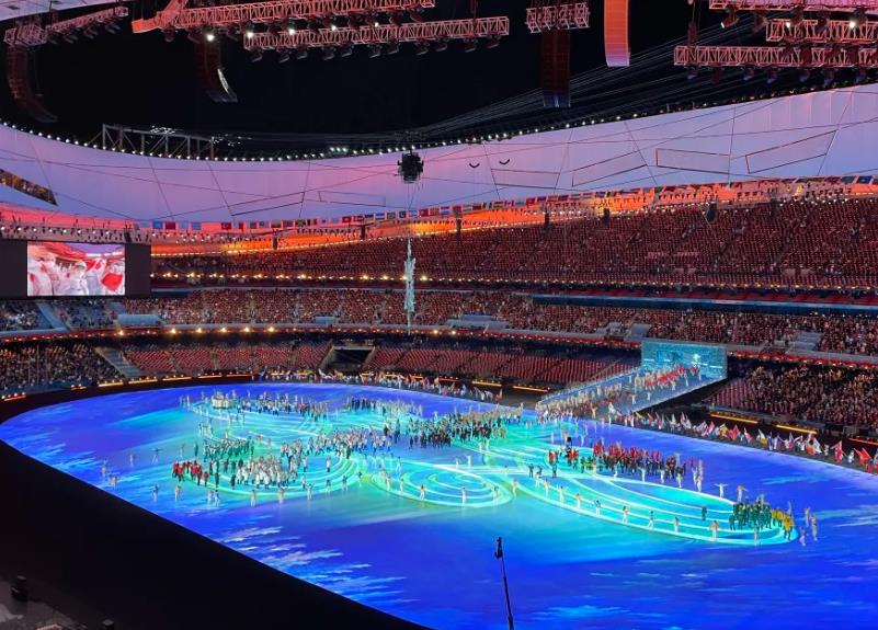 体育赛事的热潮，，，，让LED显示屏一起被追捧